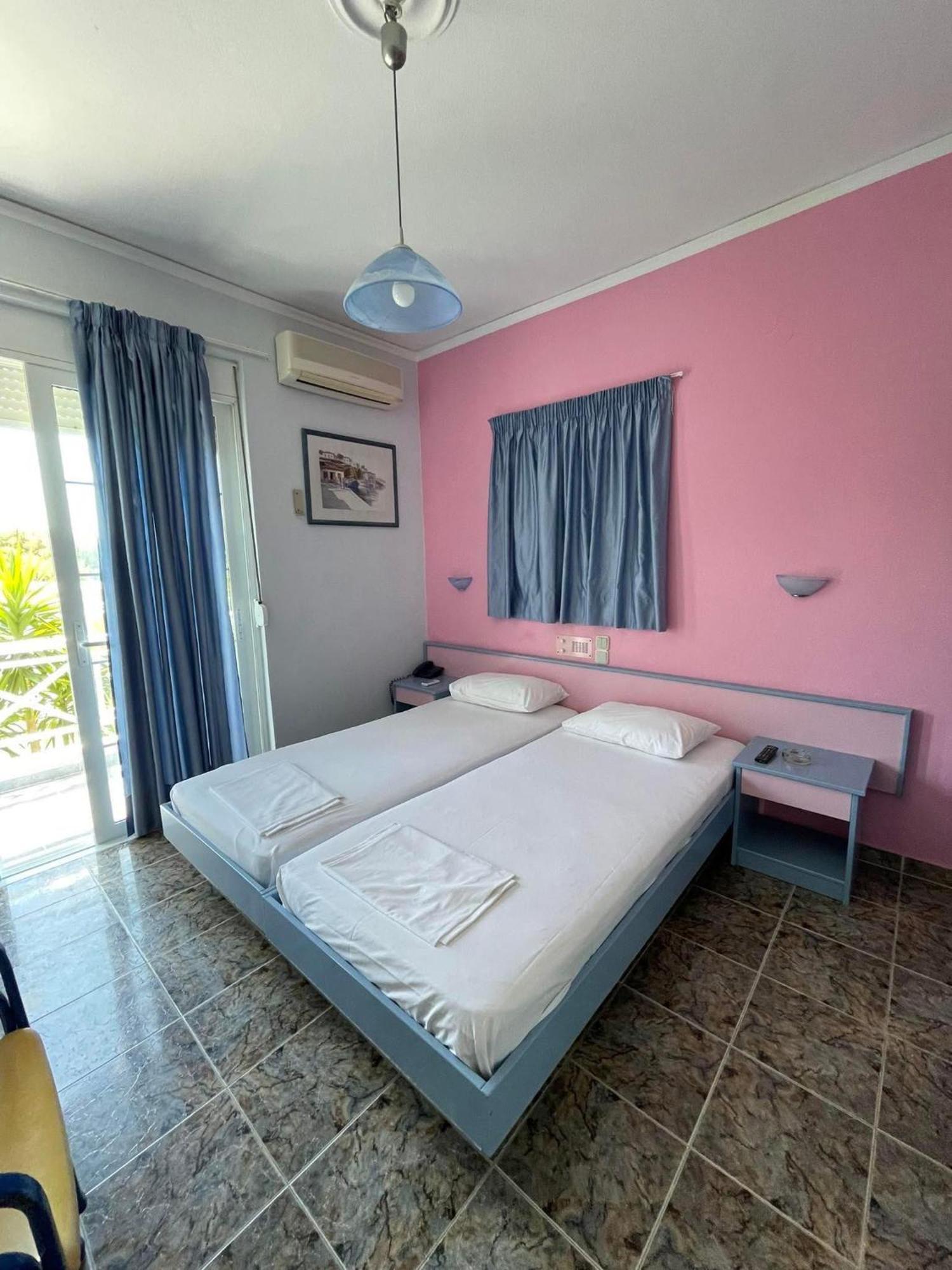 Aphrodite Beach Hotel Vaterá Kültér fotó